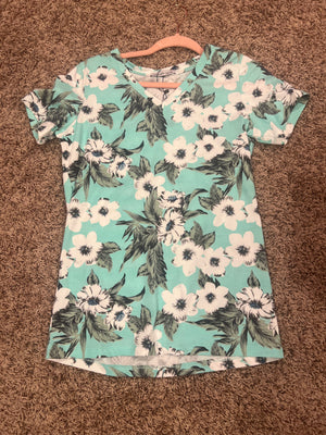 Floral tee