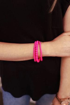 Matte beaded pink bracelet (Jess Lea)